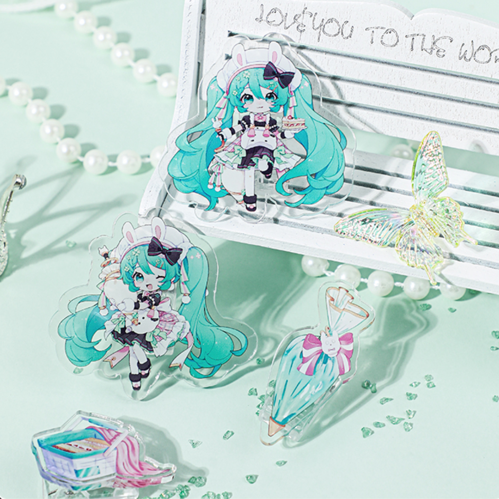 ACRYLIC CLIP, 2 PCS WITH 2 DESIGNS (A/B)